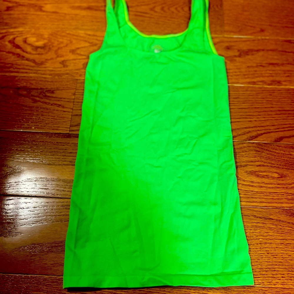 Sugarlips - lime green tank
